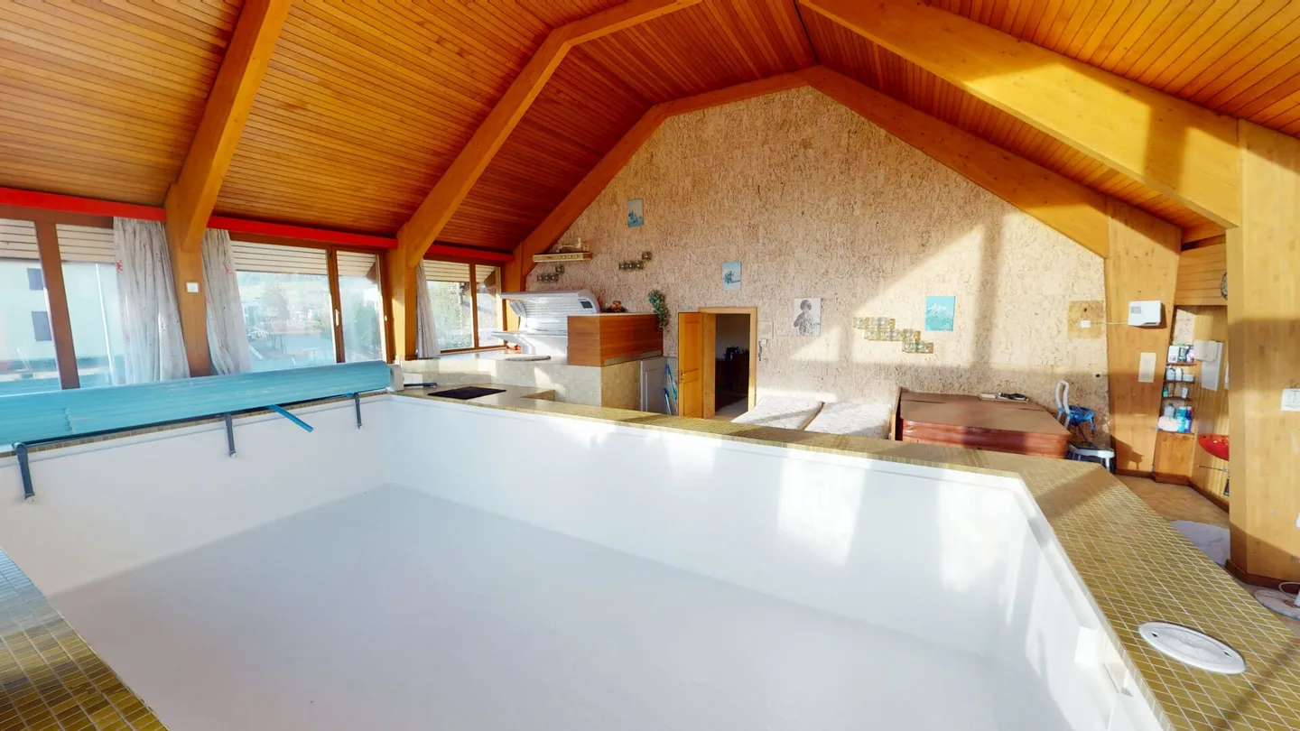 Residential and Commercial Building - Photo 7 of 17