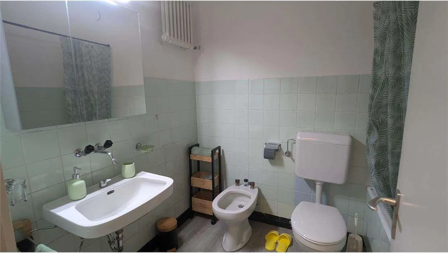 Chiasso, 2,5 MÖBLIERT, mit Balkon mit offener Aussicht - Foto 10 von 10
