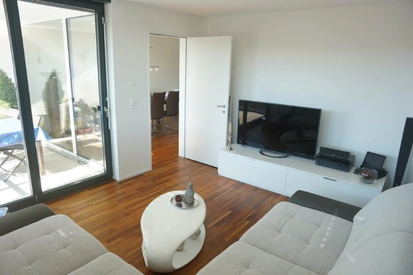 Attraktive Wohnung im Rietpark - Foto 3 von 8