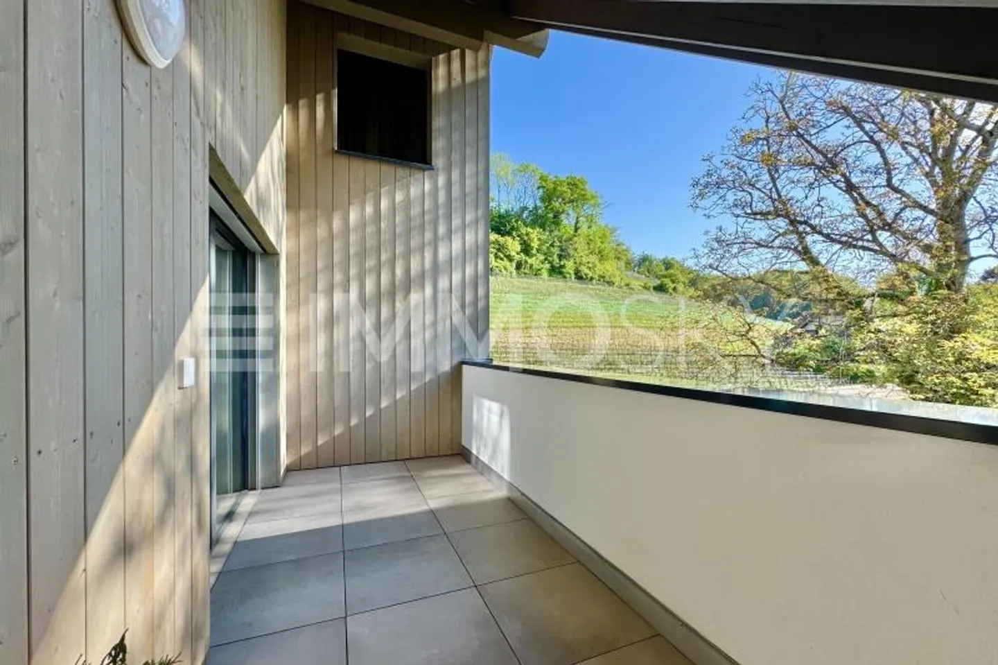 Magnifique Attique avec Vue Alpestre - Photo 2 sur 9