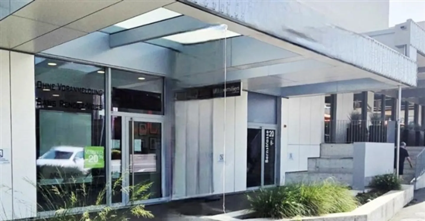 Commerce - Photo 3 of 10