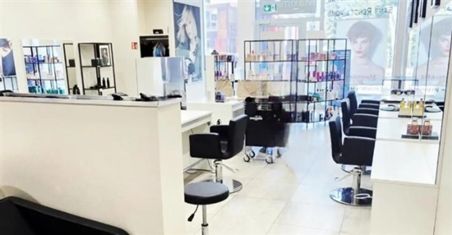 Commerce - Photo 4 of 10