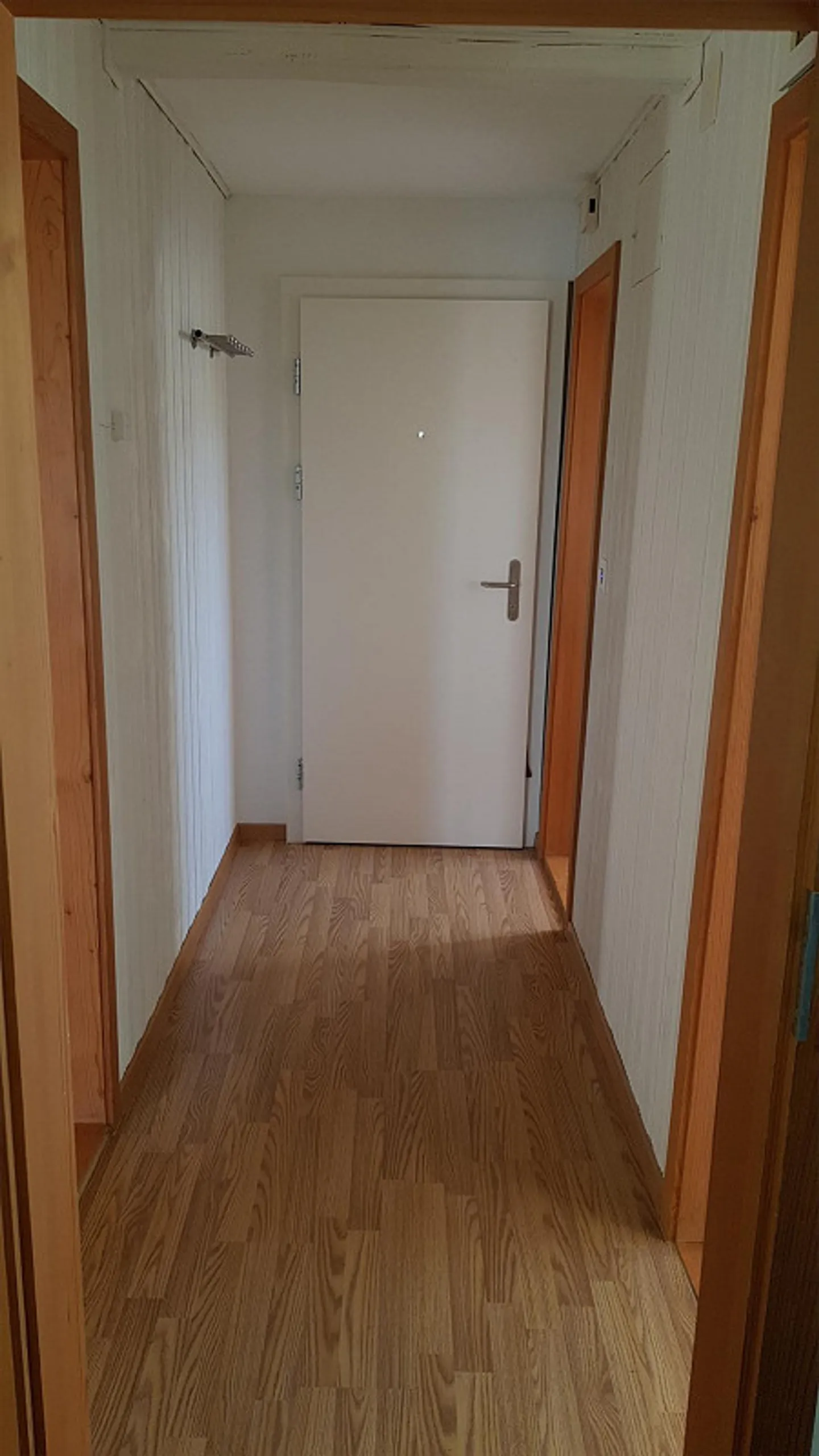 Cercasi inquilino per un bel appartamento di 2,5 stanze nella migliore posizione - Foto 11 di 11