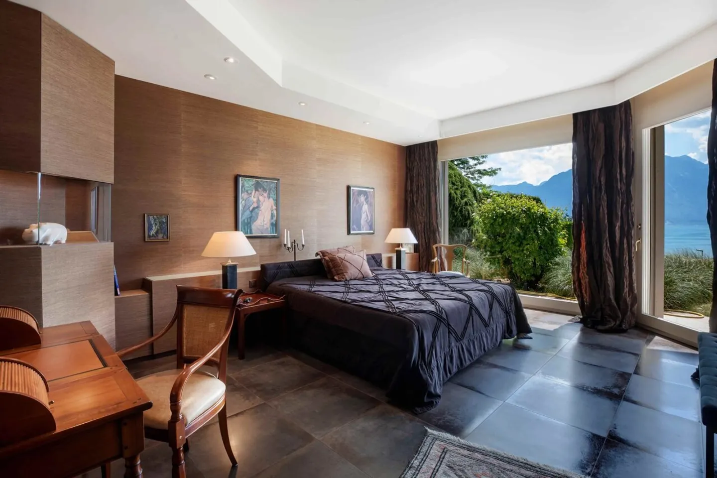 Magnificent property with 12 rooms and outdoor pool - Photo 10 of 13