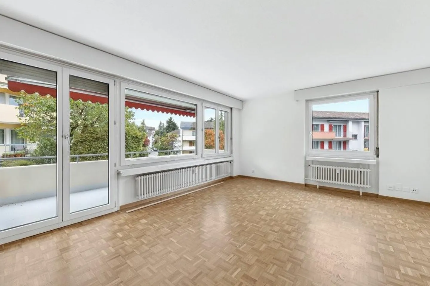 Appartamento da sogno di 5,5 stanze con molta luce e vista panoramica - Foto 2 di 9