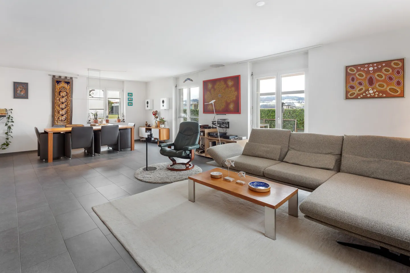 Family dream with 6.5 rooms in a preferred residential area - Photo 4 of 9