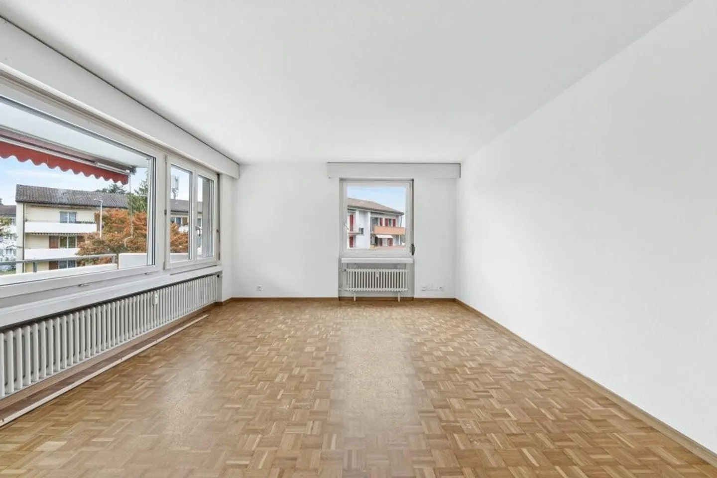 Appartamento da sogno di 5,5 stanze con molta luce e vista panoramica - Foto 3 di 9