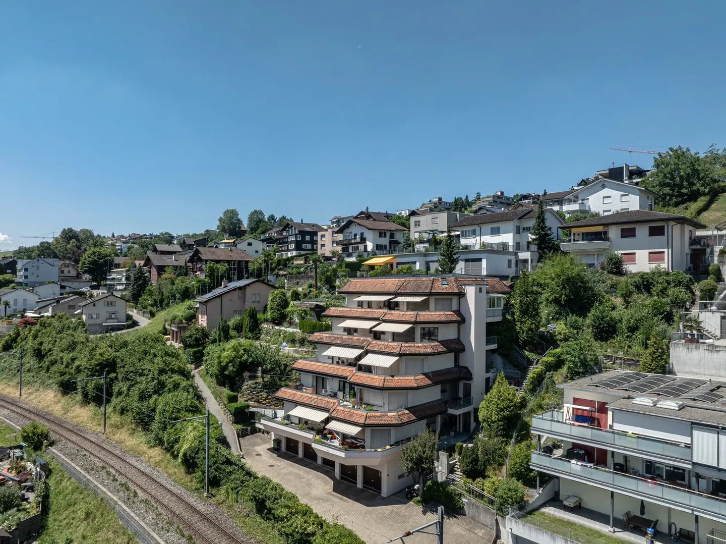 Ein Logenplatz über dem Vierwaldstättersee - Photo 10 sur 11