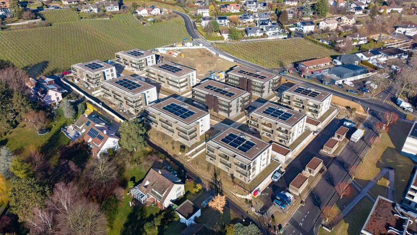 CUORE ASSICURATO ATTICO DI 3.5 STANZE NUOVO CON BALCONE - Foto 2 di 8