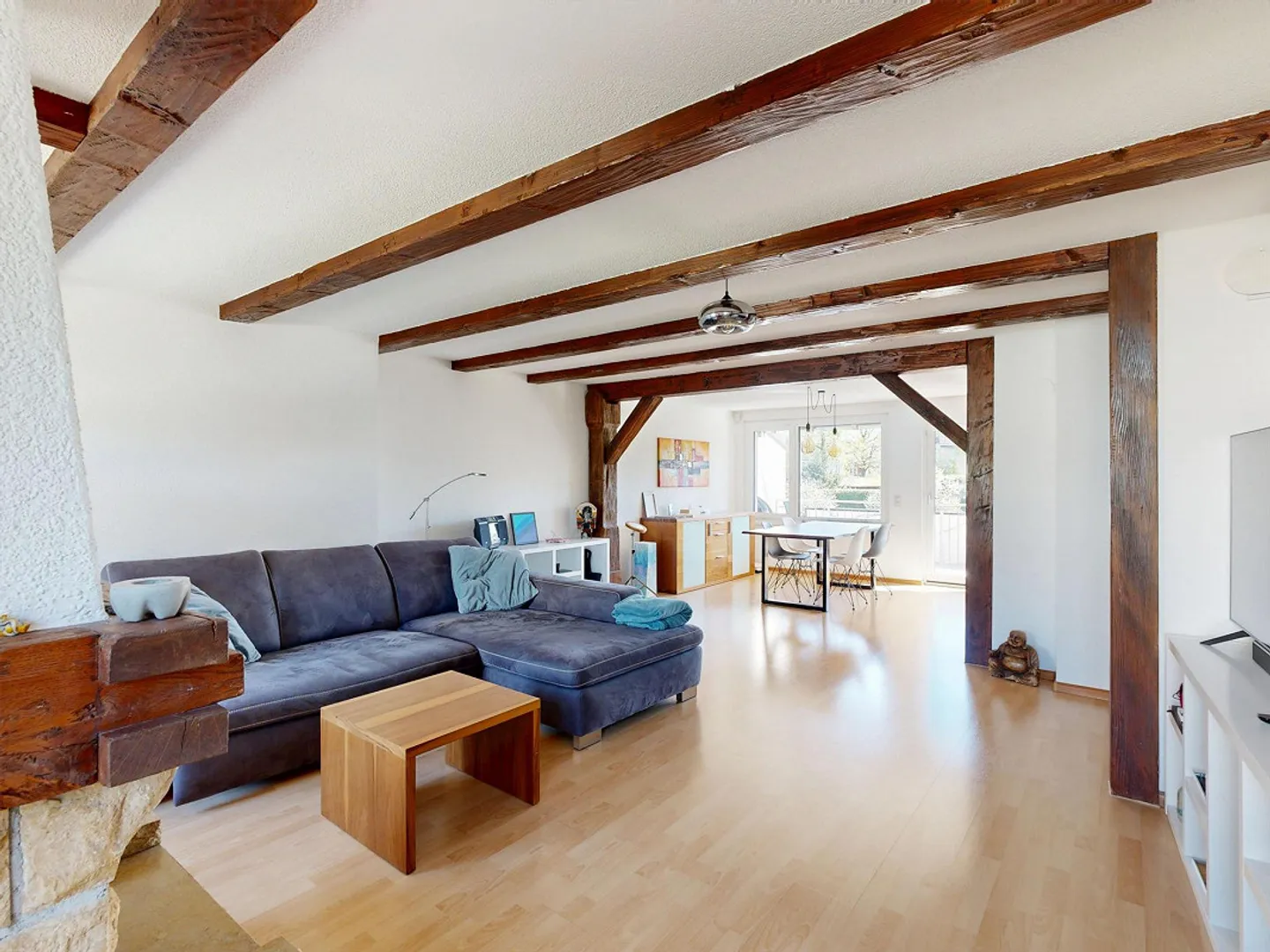 Charmantes Reihenhaus in Therwil - Foto 3 von 13