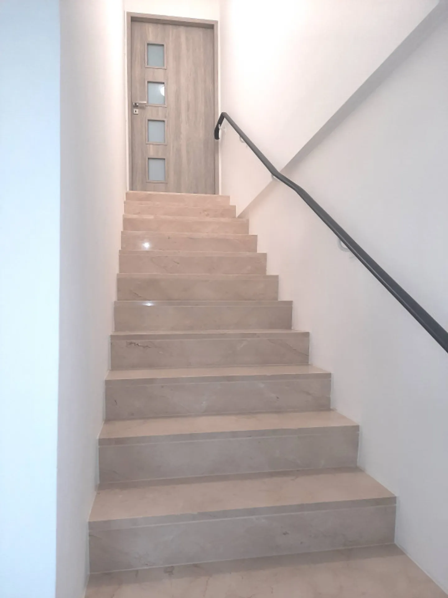 Prestigious village house in Môtiers - Rare opportunity - Photo 5 of 11