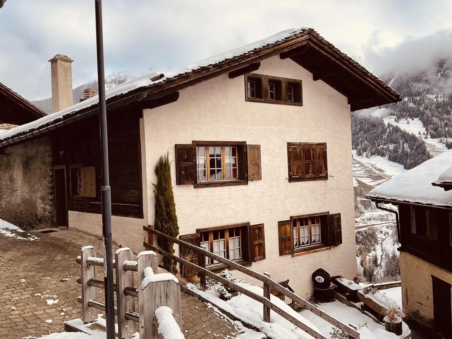 Charming apartment for sale in the village of Liddes - Photo 14 of 17