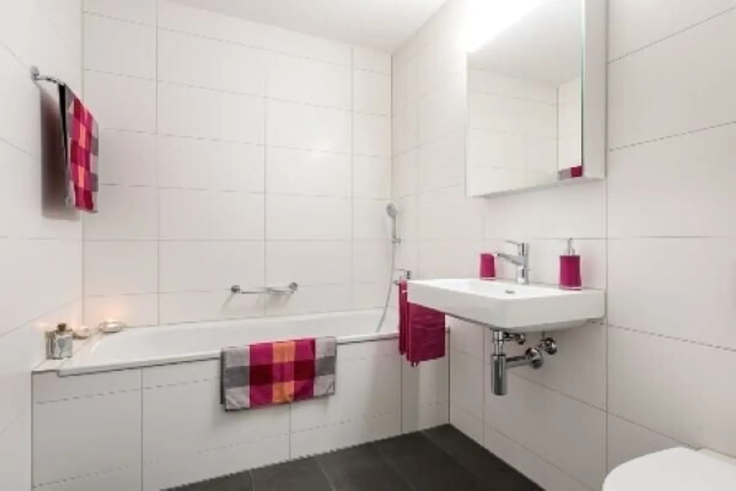 Appartamento 5 1/2 locali in un ambiente tranquillo - Foto 5 di 6