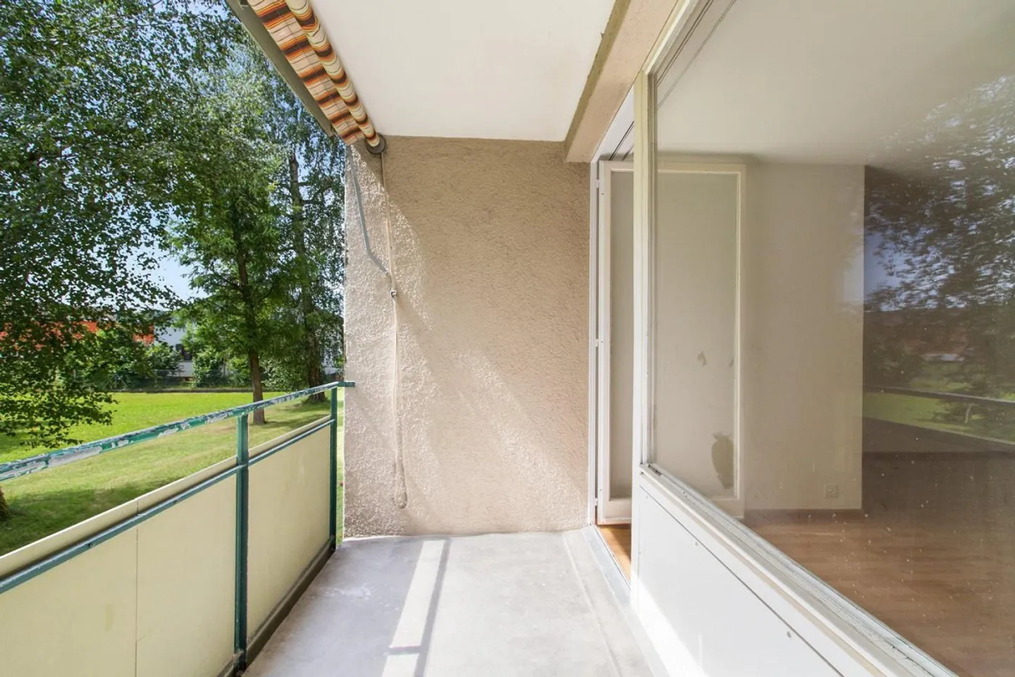 Appartement avec balcon sur le vert ! - Photo 5 sur 11