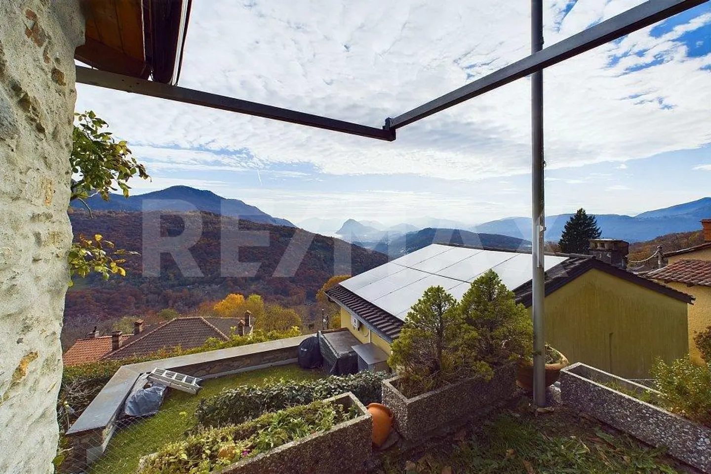 Corner of peace immersed in nature with a view of Lugano - Photo 13 of 13