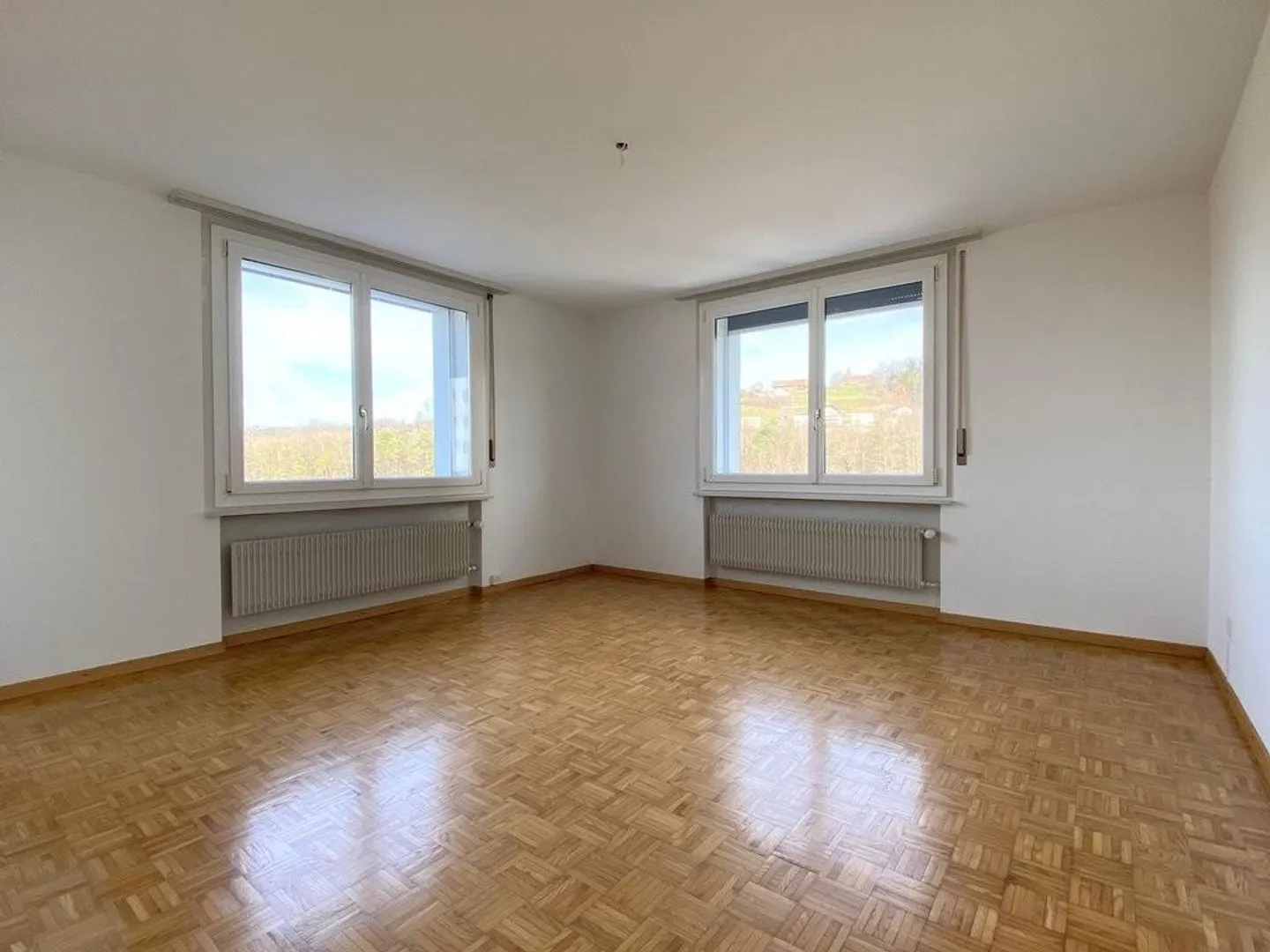 Quiet living near Sense - Photo 2 of 5