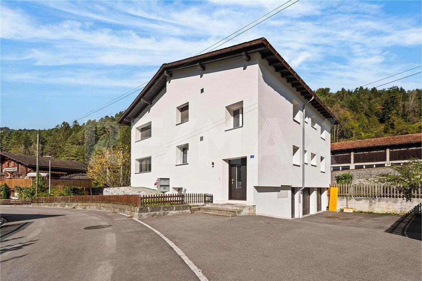 Edificio residenziale - Foto 1 di 13