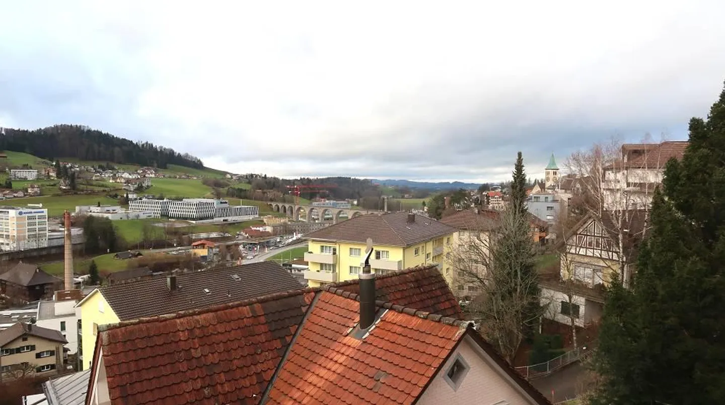 Appartement spacieux de 4,5 pièces dans la vieille ville de Herisau - Photo 8 sur 8