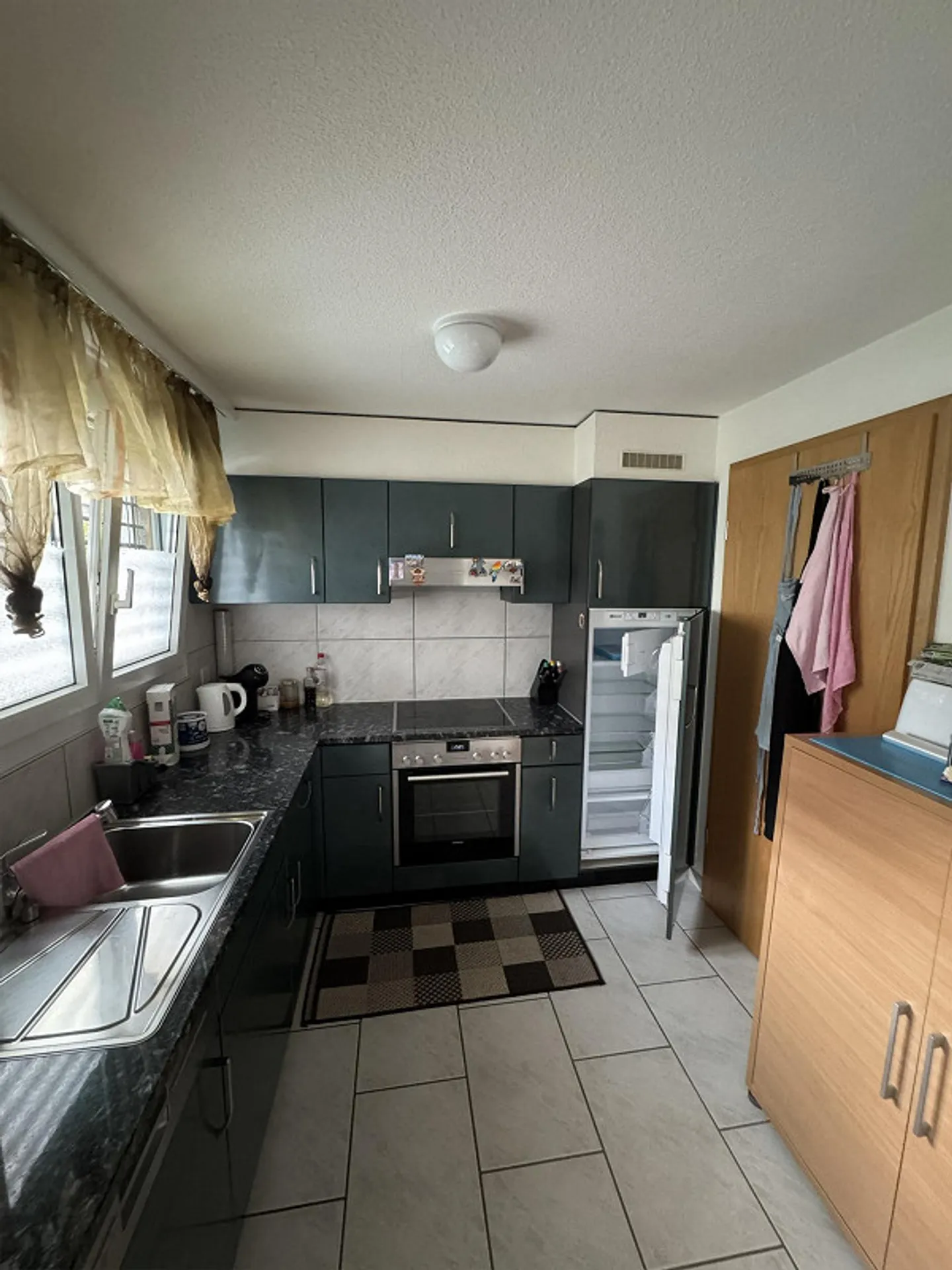 Spacious 4.5 room apartment in a quiet location - Photo 4 of 11