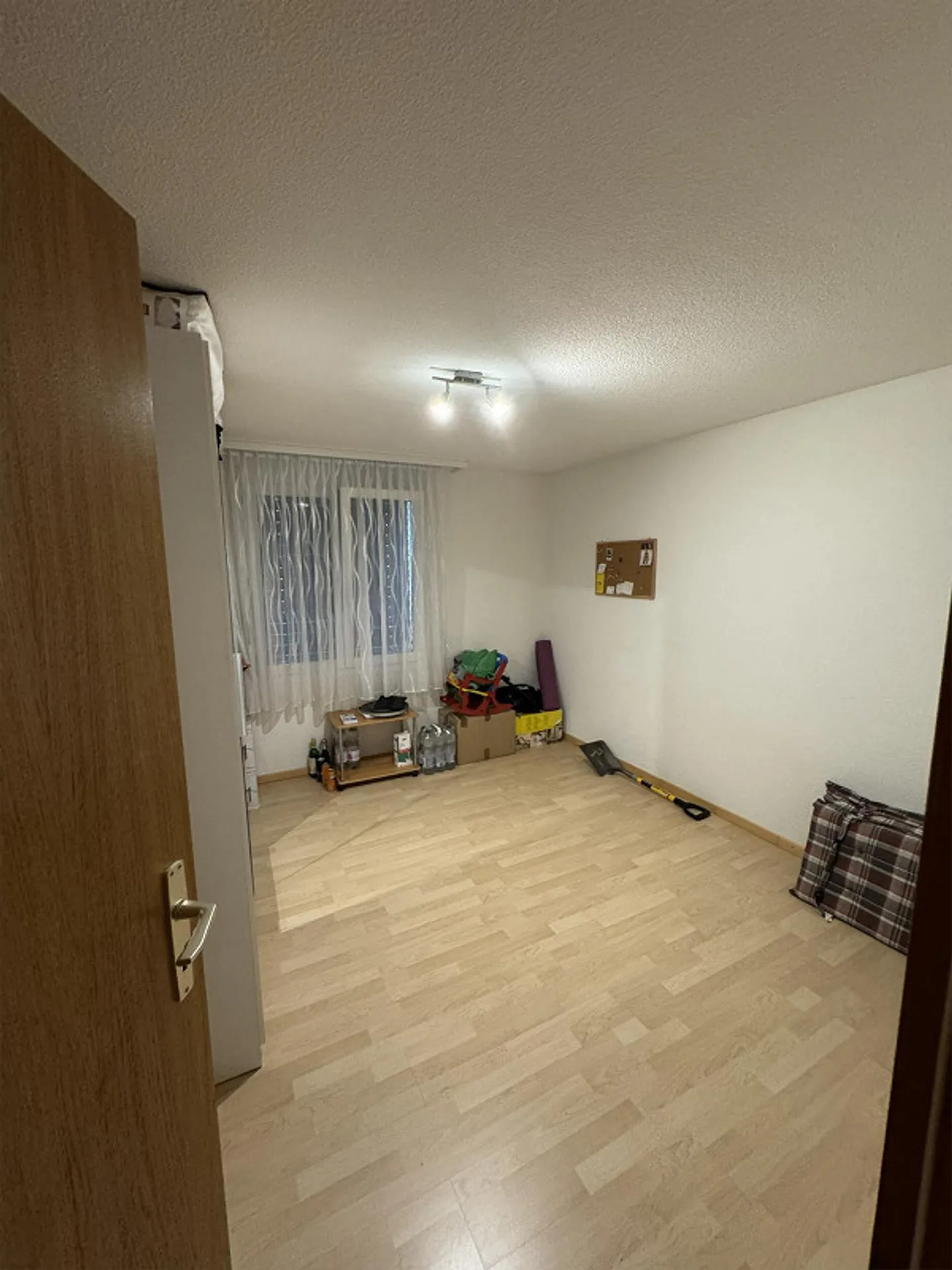 Spacious 4.5 room apartment in a quiet location - Photo 7 of 11