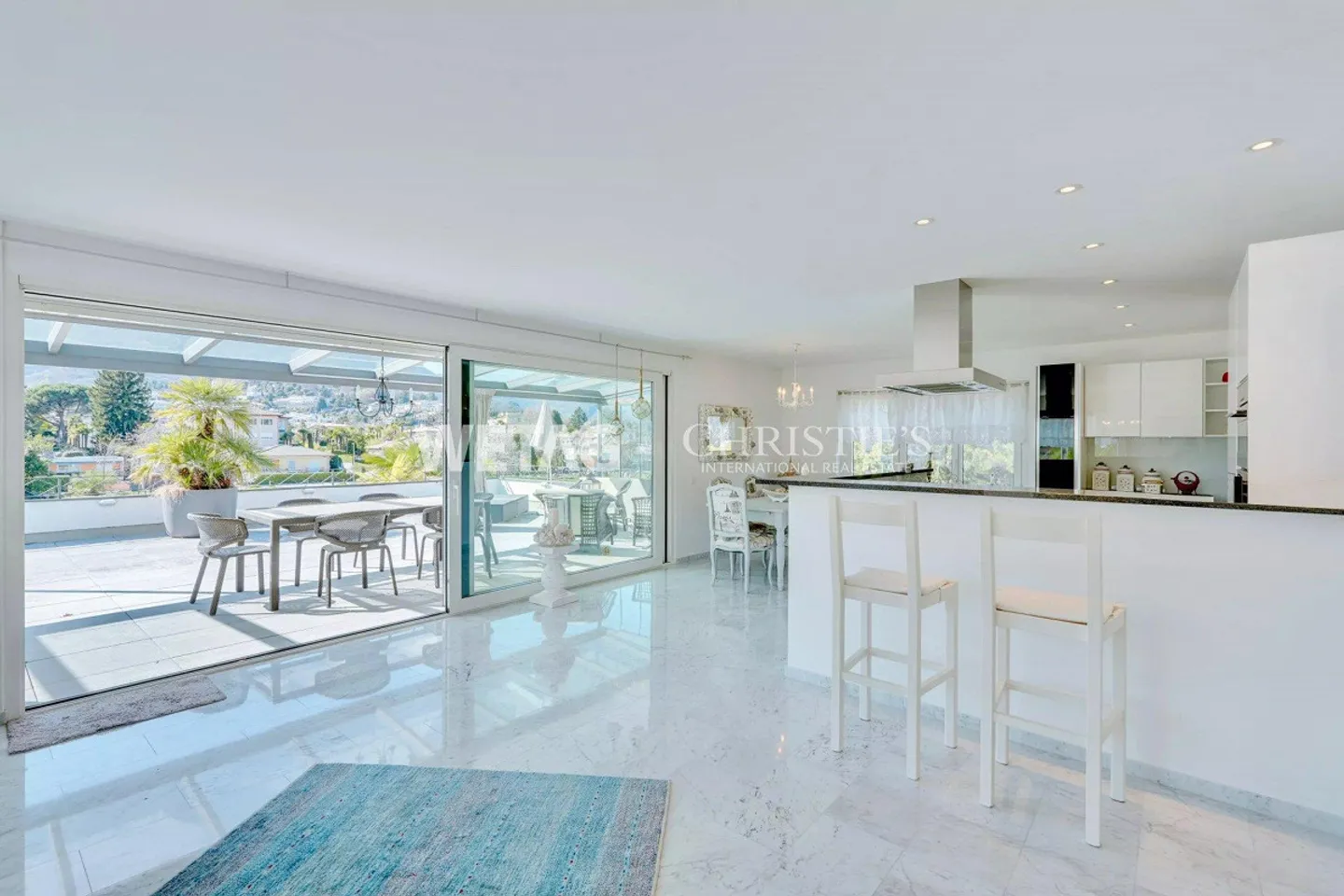 Modernes Penthouse mit Terrasse - Foto 9 von 13