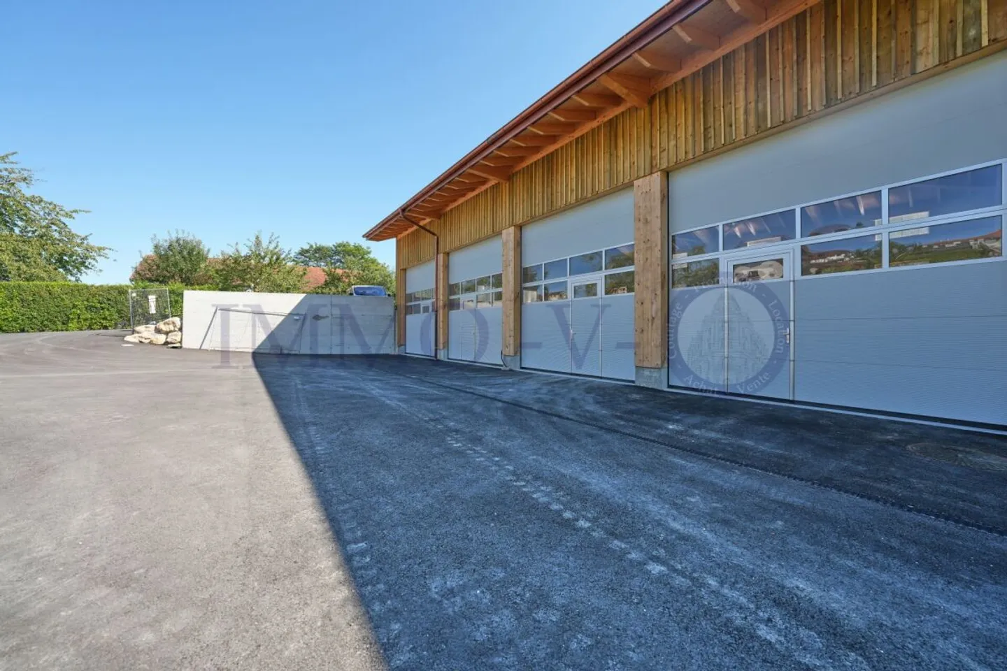 NEU UND GERÄUMIG MIT SCHÖNEM VOLUMEN - Foto 3 von 3