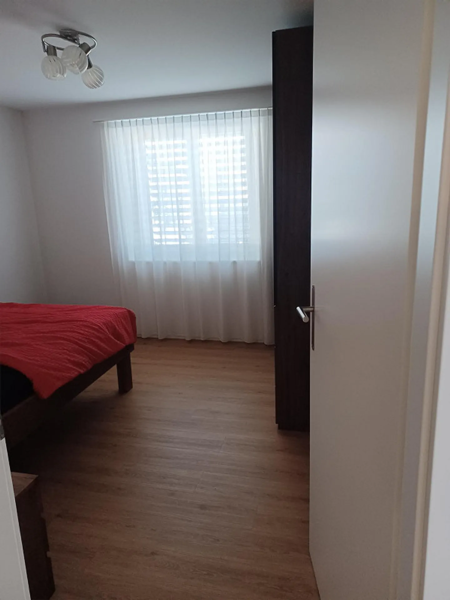 Bel appartement lumineux de 2,5 pièces - Photo 9 sur 13