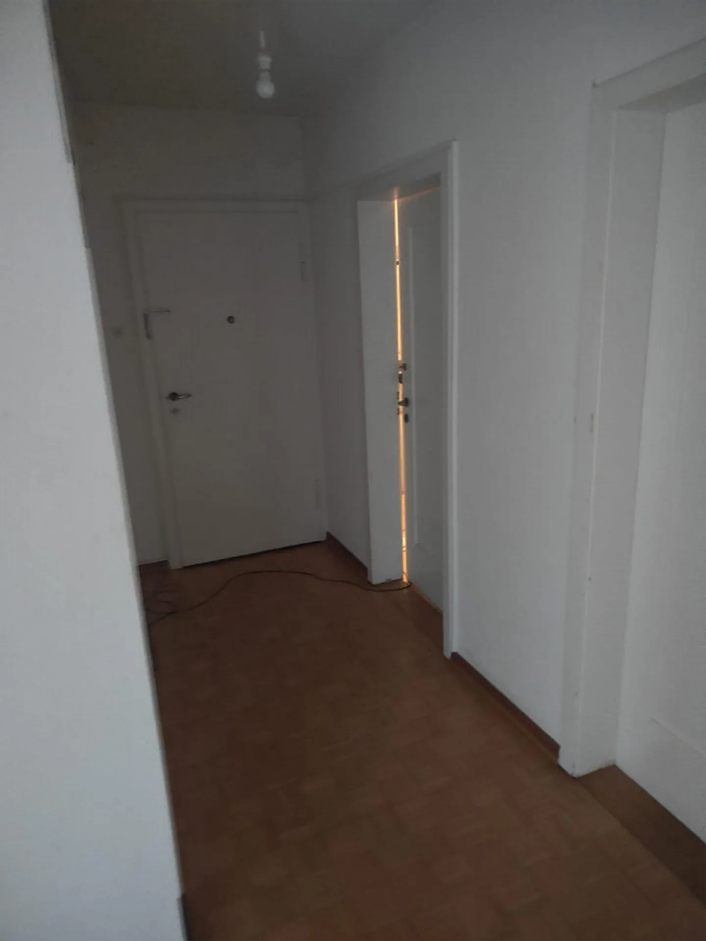 Appartement de 3 pièces dans un quartier résidentiel calme - Photo 6 sur 7