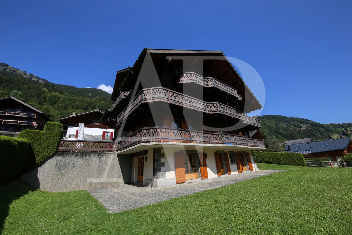 Vollständige Wintersaison - in der Nähe der Seilbahn - Foto 19 von 26