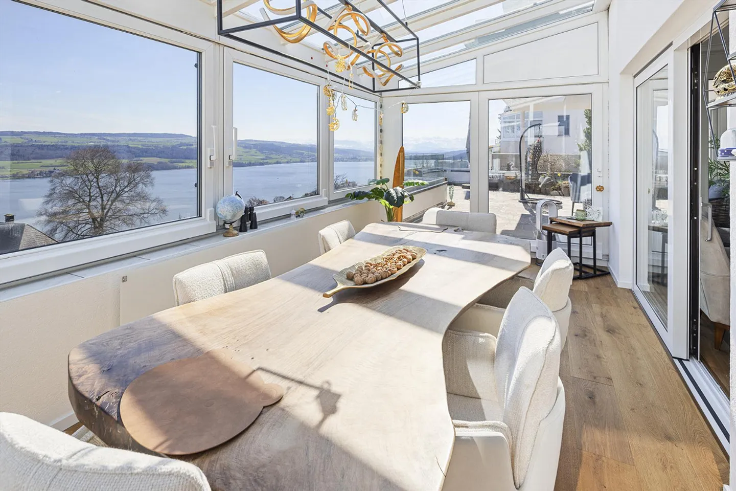 Vue de rêve ininterrompue sur les Alpes et sur le lac Hallwil - Photo 4 sur 13