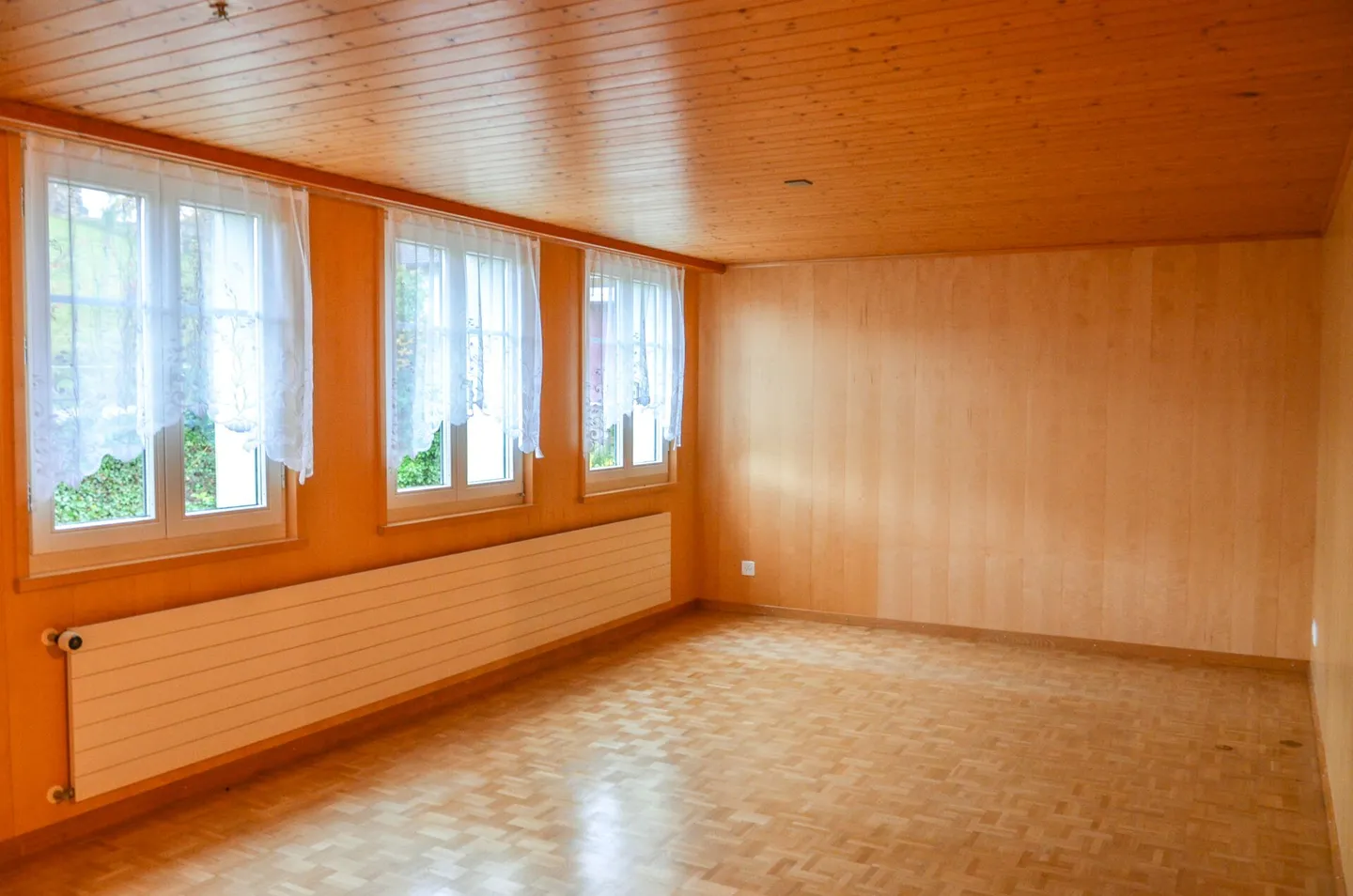 Appartamento spazioso di 3 1/2 stanze - Foto 1 di 11