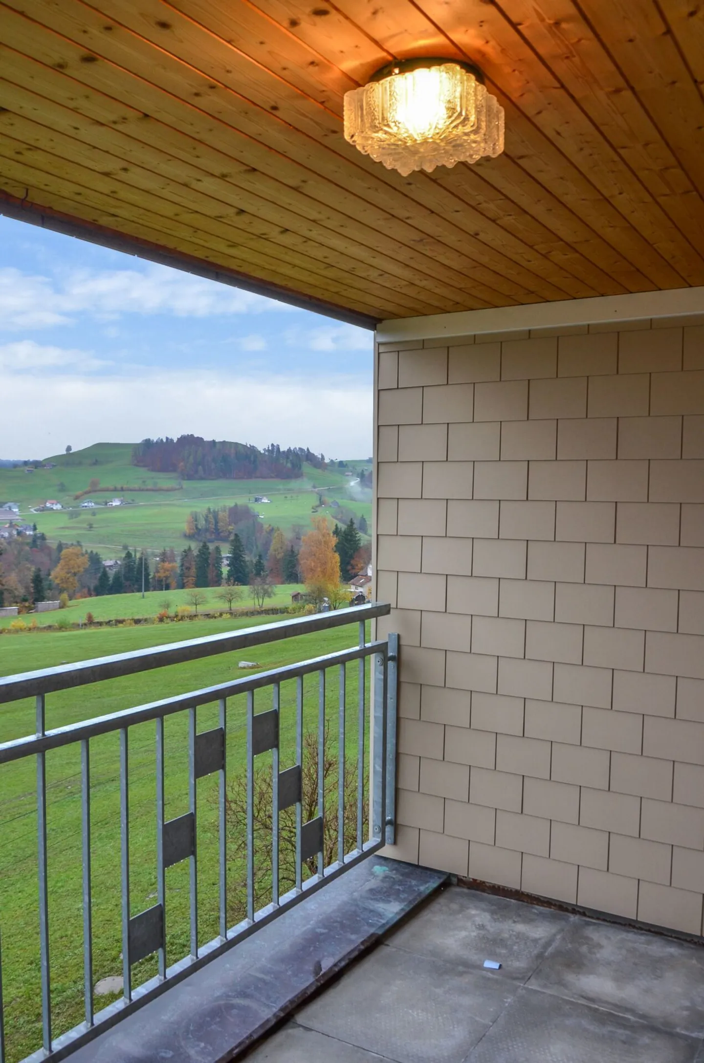 Appartamento spazioso di 3 1/2 stanze - Foto 9 di 11