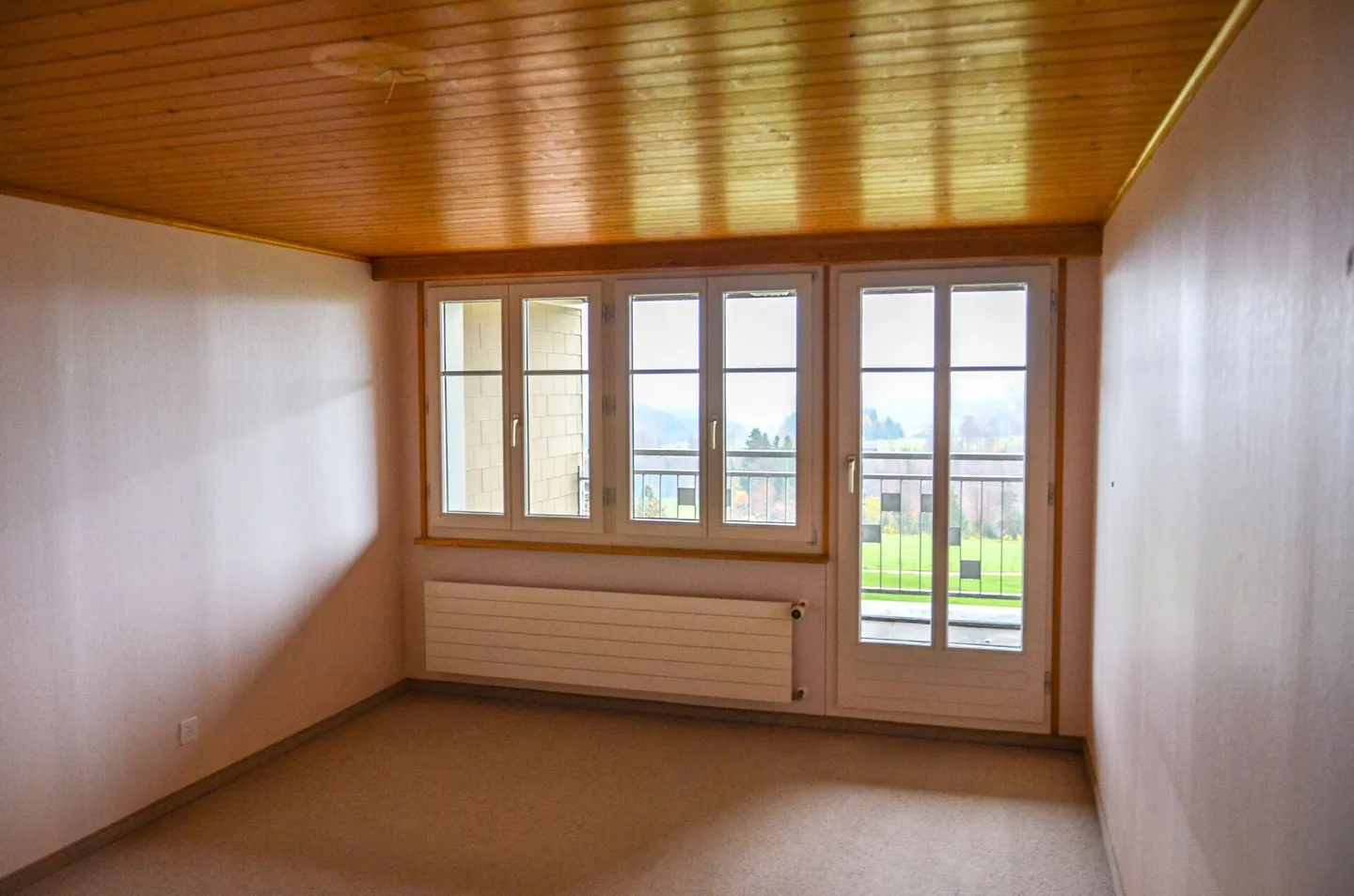 Appartamento spazioso di 3 1/2 stanze - Foto 4 di 11