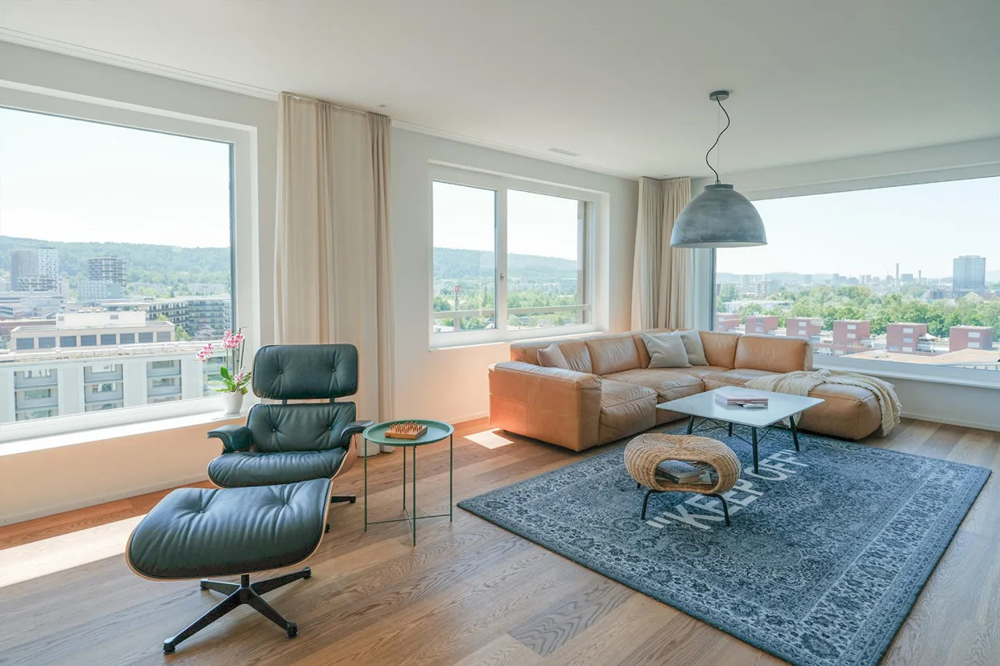 Vivere sopra le cime degli alberi nell'alto edificio Neuguet - Foto 5 di 11