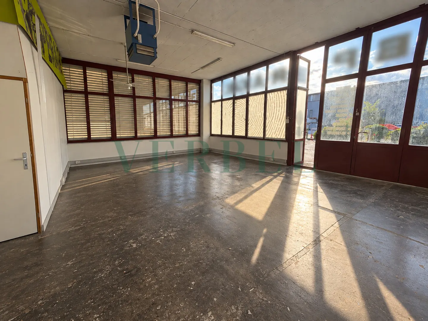 Gewerbefläche ideal gelegen in der Nähe des Zentrums - Foto 2 von 4