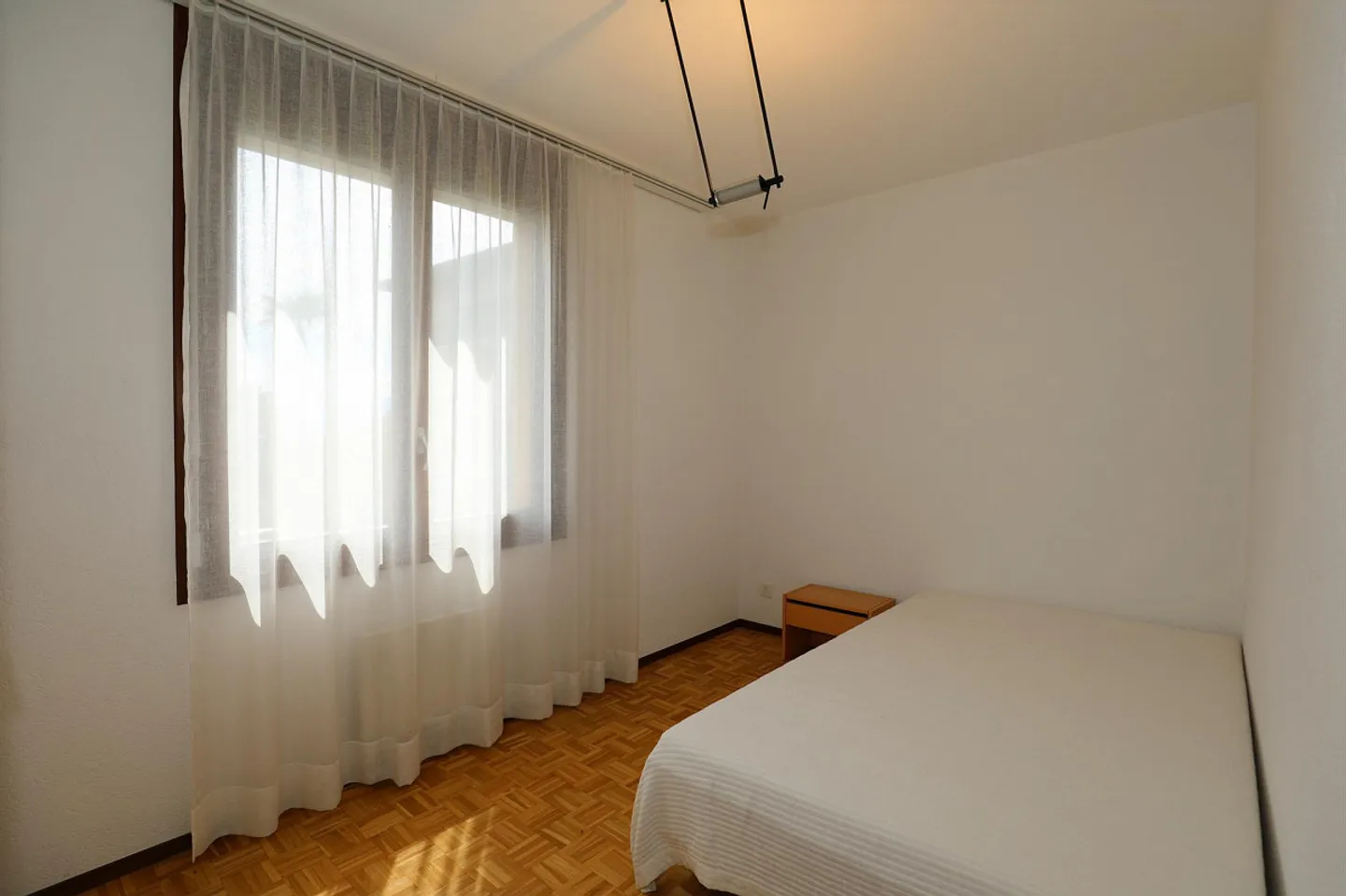 Casa plurifamiliare a Muralto-Locarno con vista parziale sul lago - Foto 25 di 29