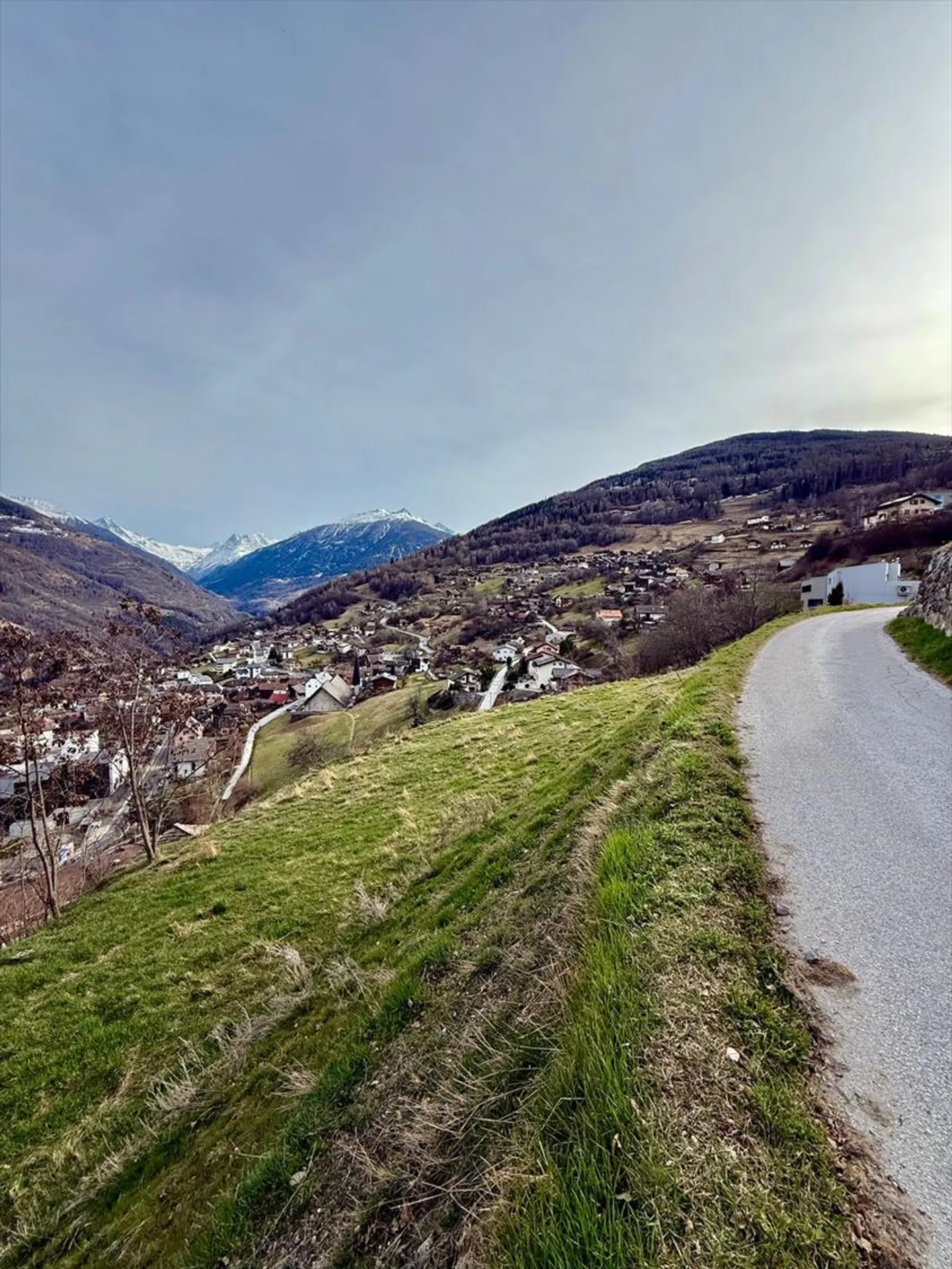 TERRAIN CONSTRUCTIBLE DE 1241  M2, VEX - Photo 8 sur 8