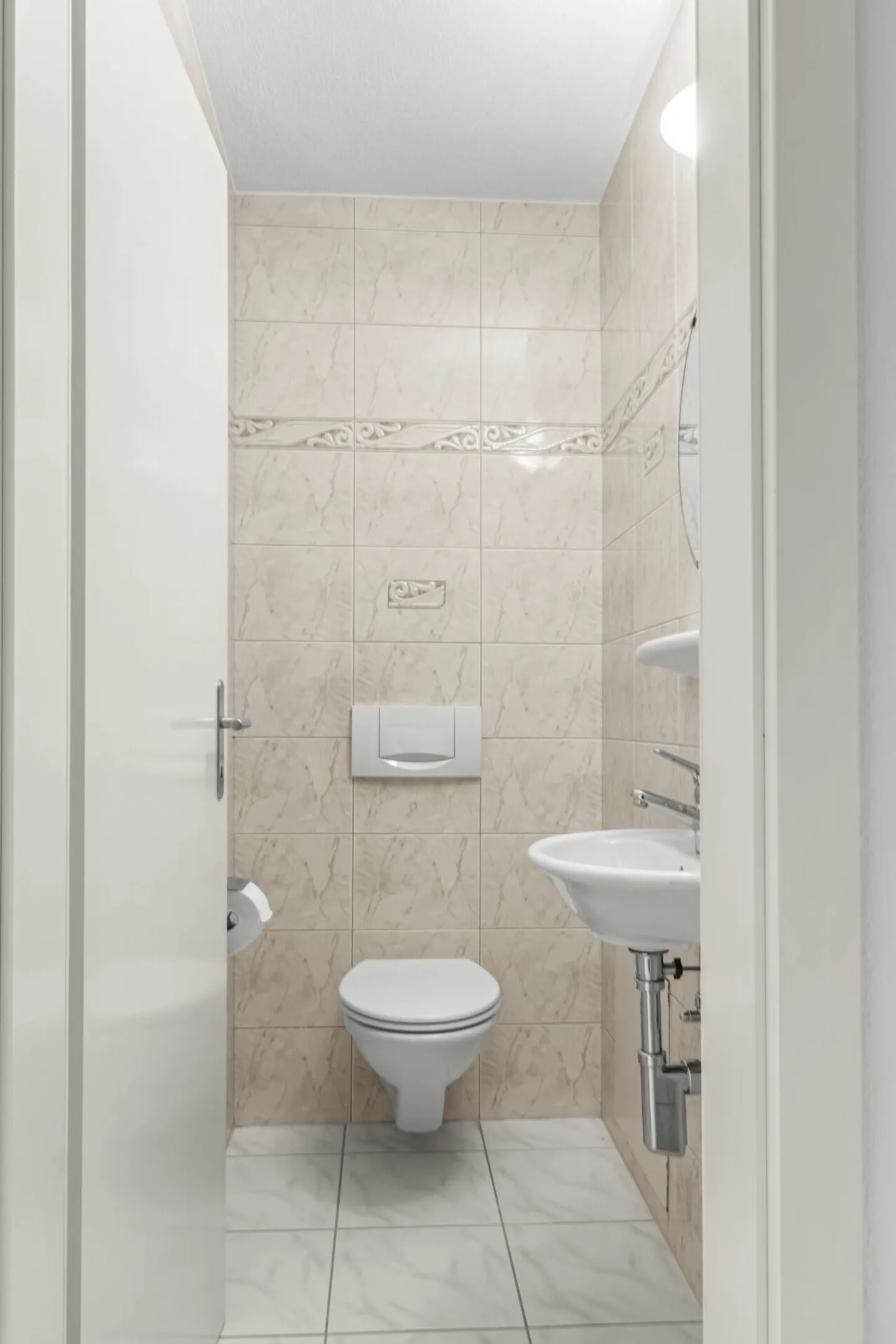 Comfortable 3.5-room apartment with private garden - Photo 13 of 16