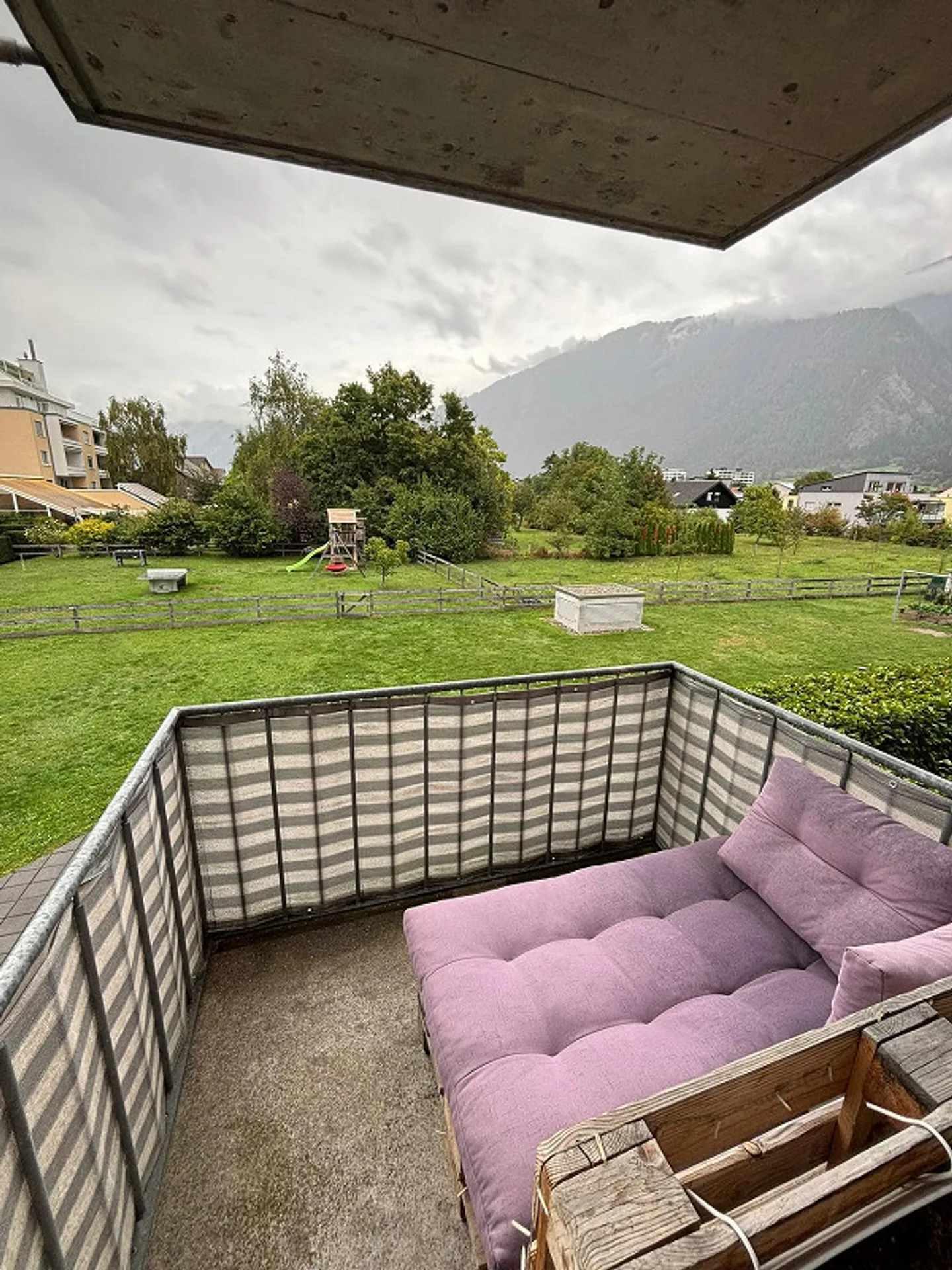 2.5 Room Apartment, 1st Floor - Photo 8 of 8