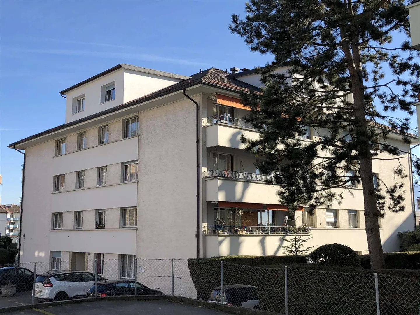 Vie agréable dans un quartier familial, proche de toutes les commodités. Possibilité de reprendre les meubles des locataires actuels. - Photo 11 sur 11