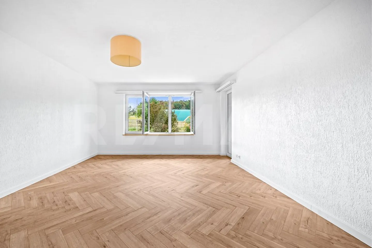 4-room apartment - Photo 8 of 13