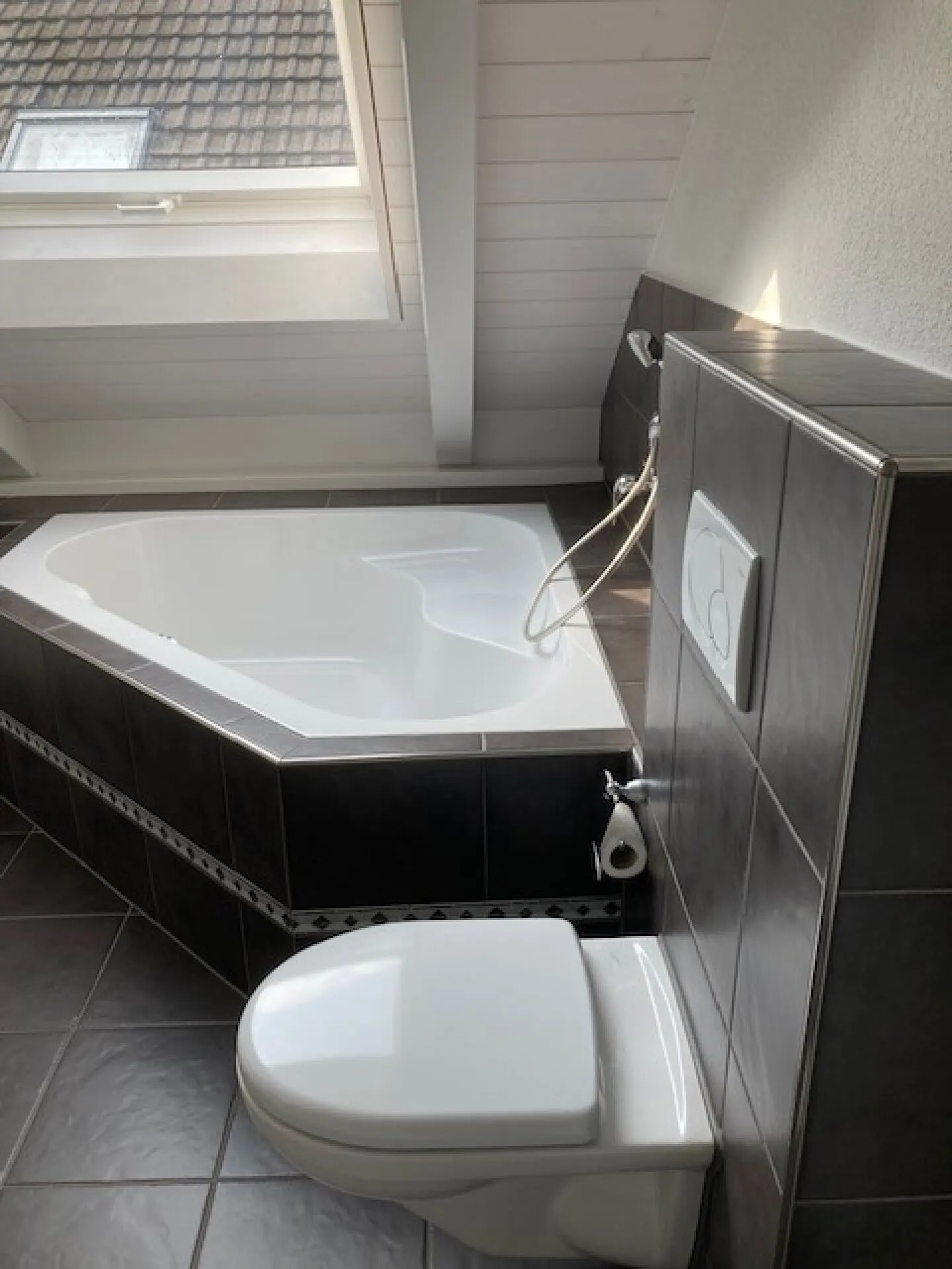 Appartement sous les combles de 4 1/2 ou 5 1/2 pièces avec galerie - Photo 13 sur 15