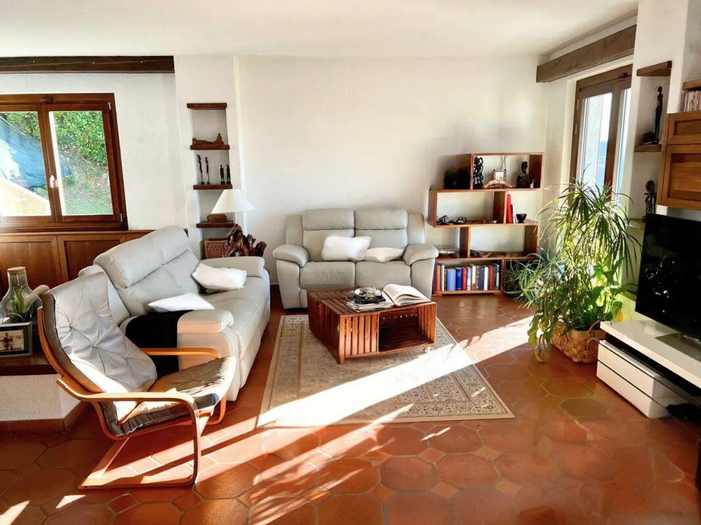 Elegante casa di campagna con grande giardino e due appartamenti collegati - Foto 4 di 19