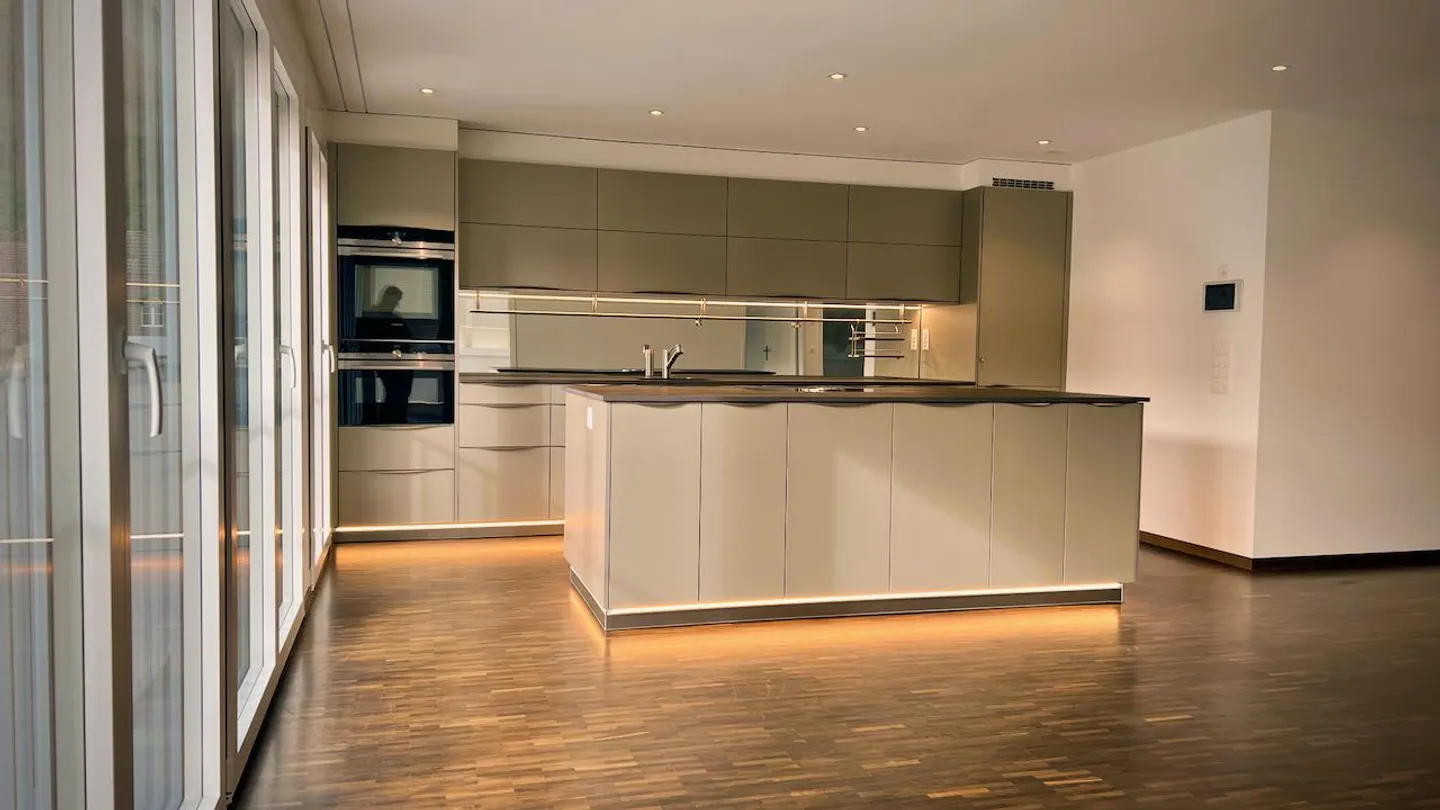 Appartamento attico confortevole con balcone e stanza hobby - Foto 7 di 30