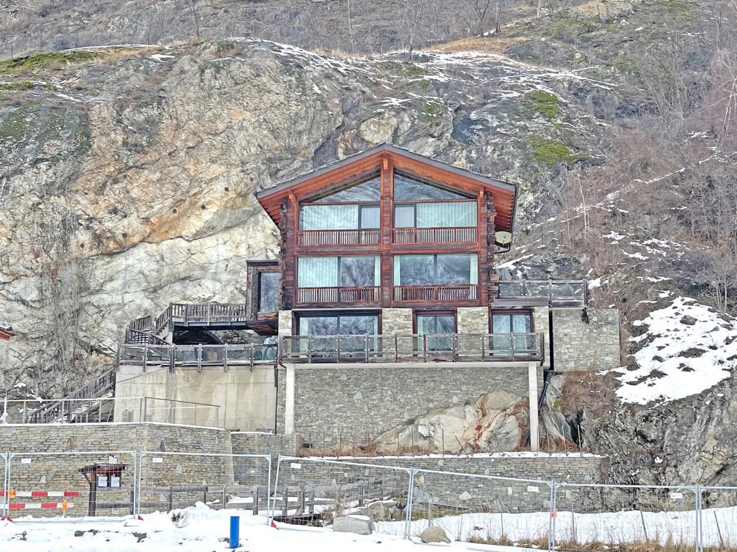 «Lalden - moderne 3.5 Zimmerwohnung zu vermieten» - Foto 1 von 2