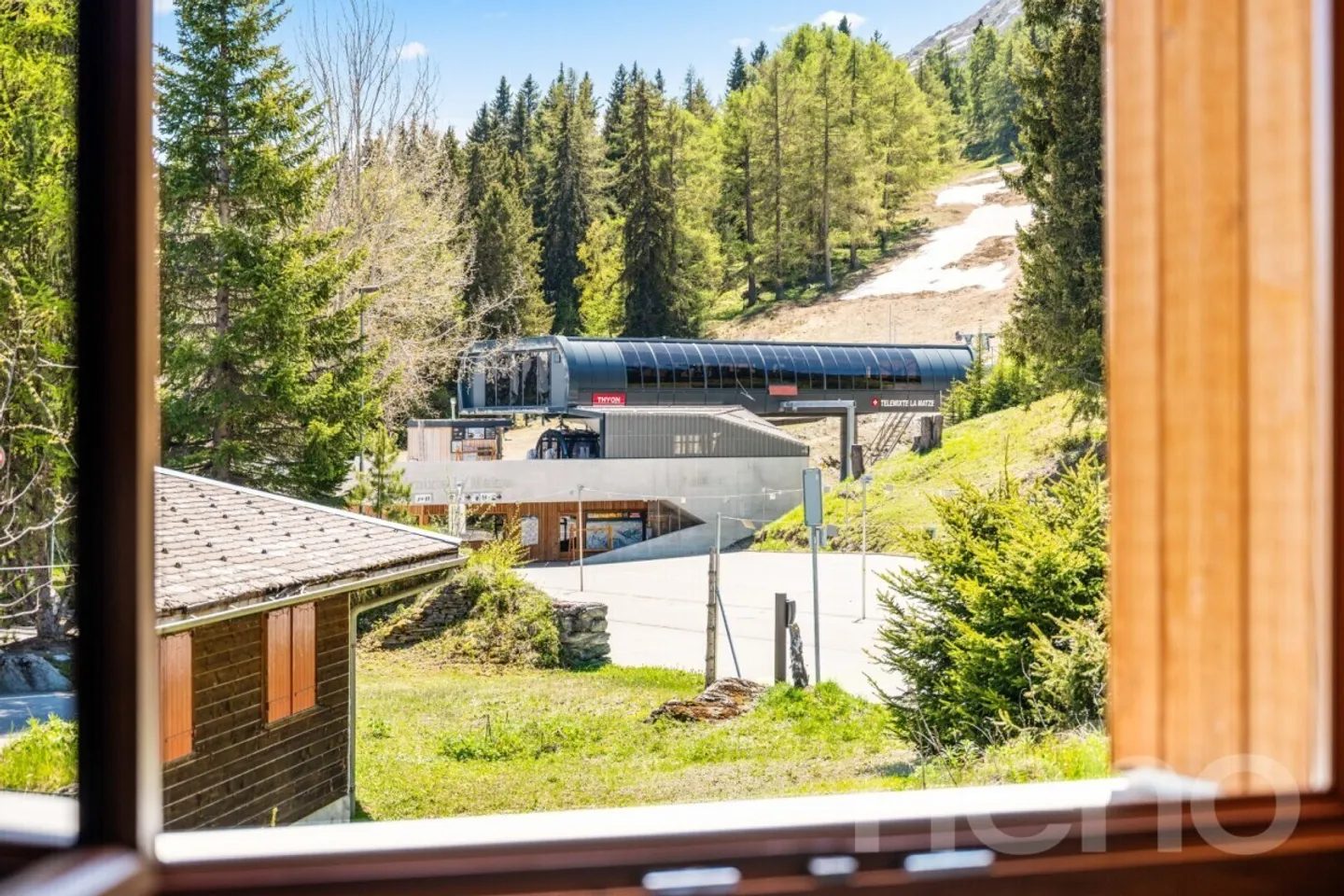 Helles Chalet mit Wellnessbereich und direktem Zugang zu den Pisten - Foto 11 von 12