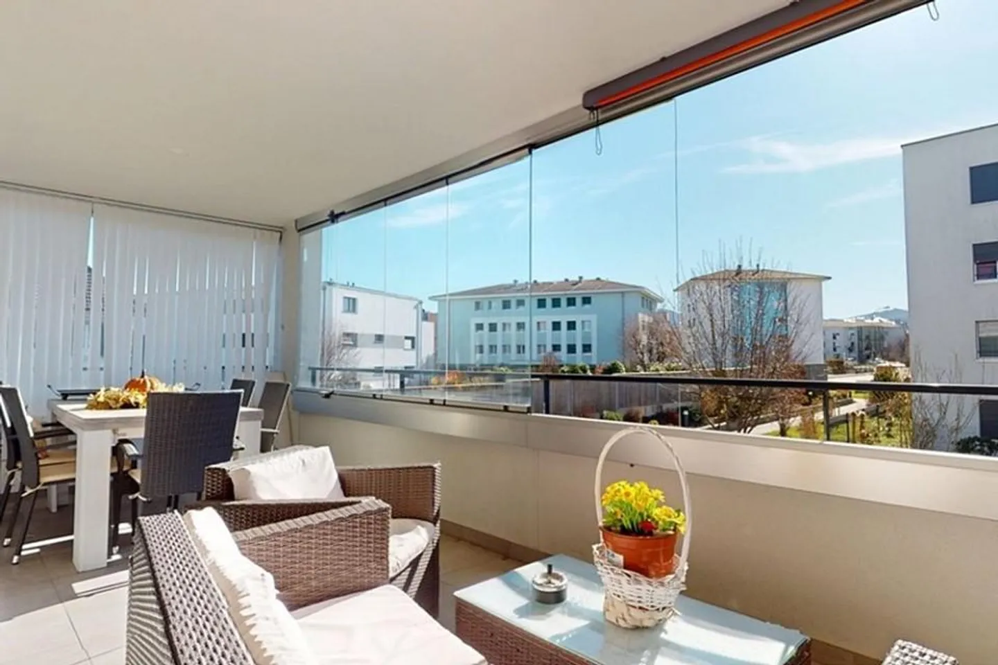 Charmant appartement 3,5 pièces - Photo 2 sur 5