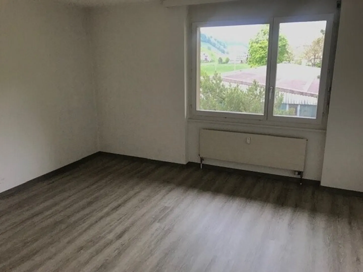 3.5-Room Apartment in the Green - Photo 7 of 11