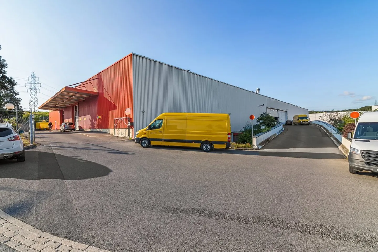 Ottima posizione - vicino all'autostrada e ai servizi - deposito 63 m2 - Foto 7 di 9