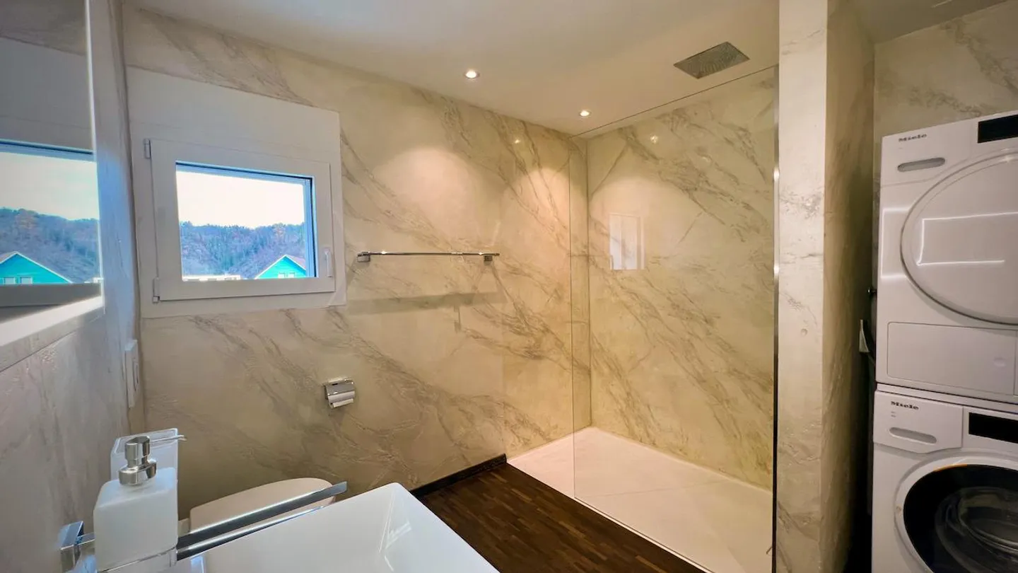 Appartamento attico confortevole con balcone e stanza hobby - Foto 16 di 30